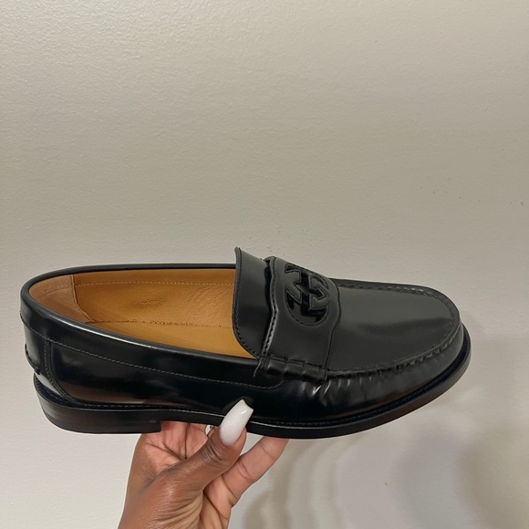 Gucci Loafers - Picture 1 of 7